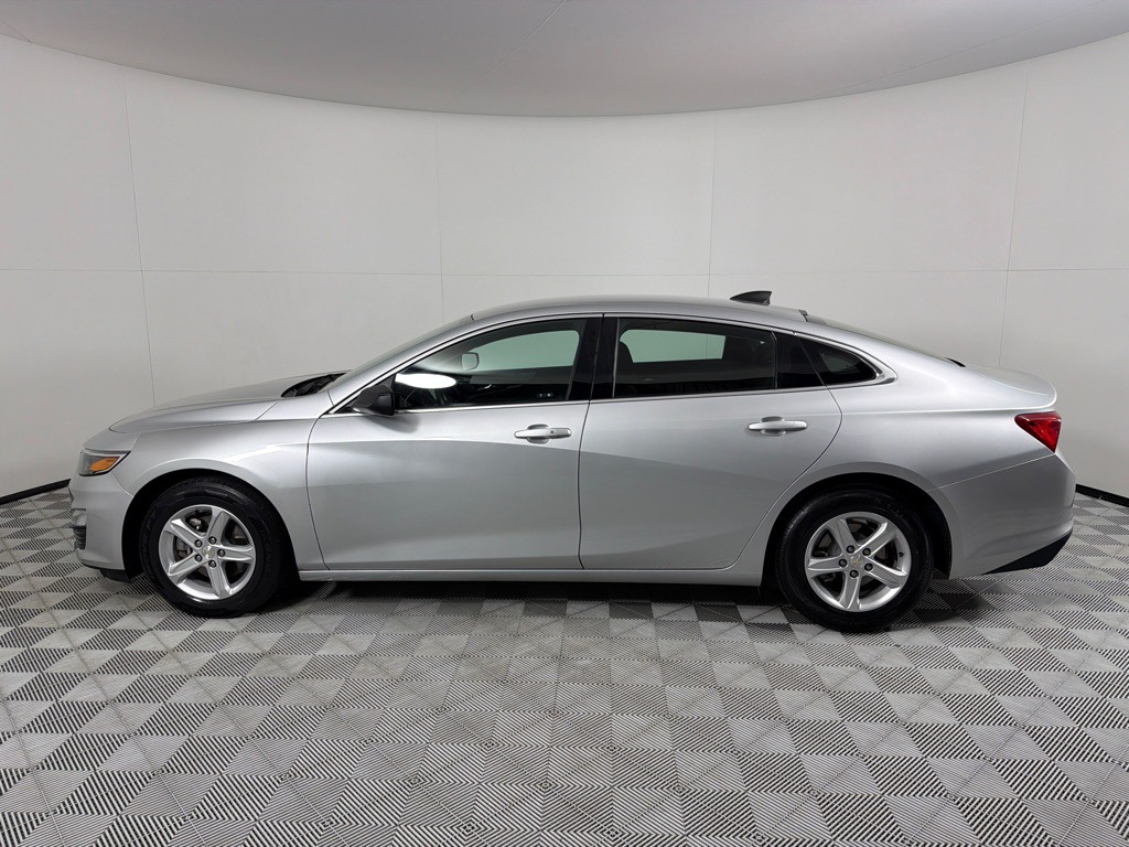 2019 Chevrolet Malibu Image 8