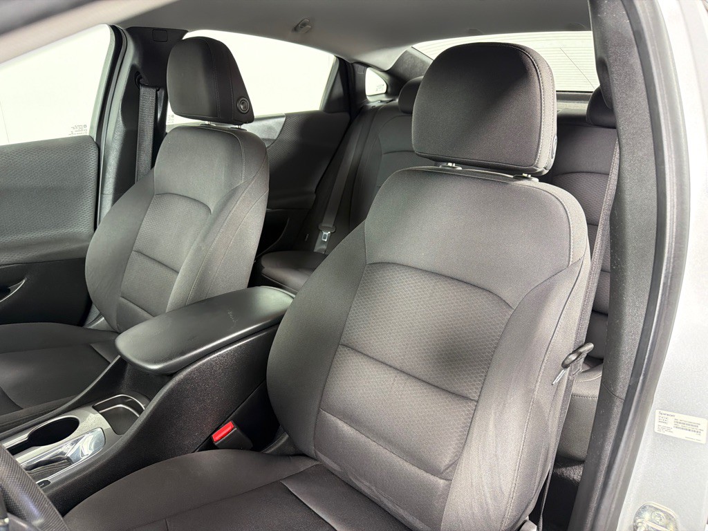 2019 Chevrolet Malibu Image 13