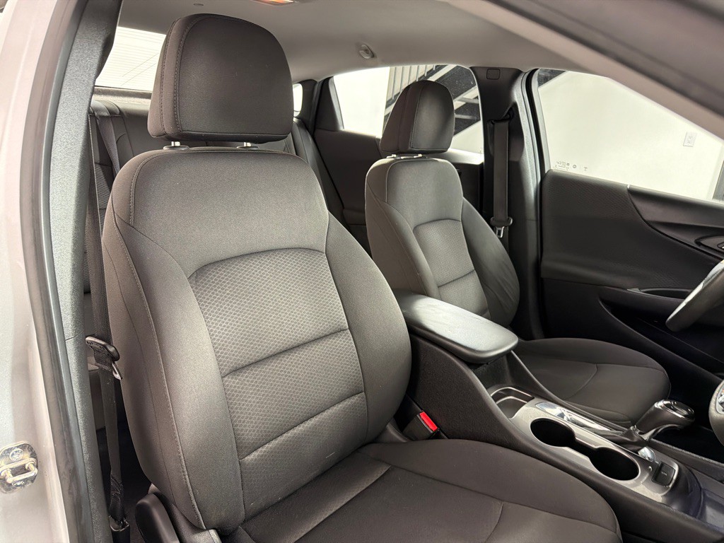 2019 Chevrolet Malibu Image 24