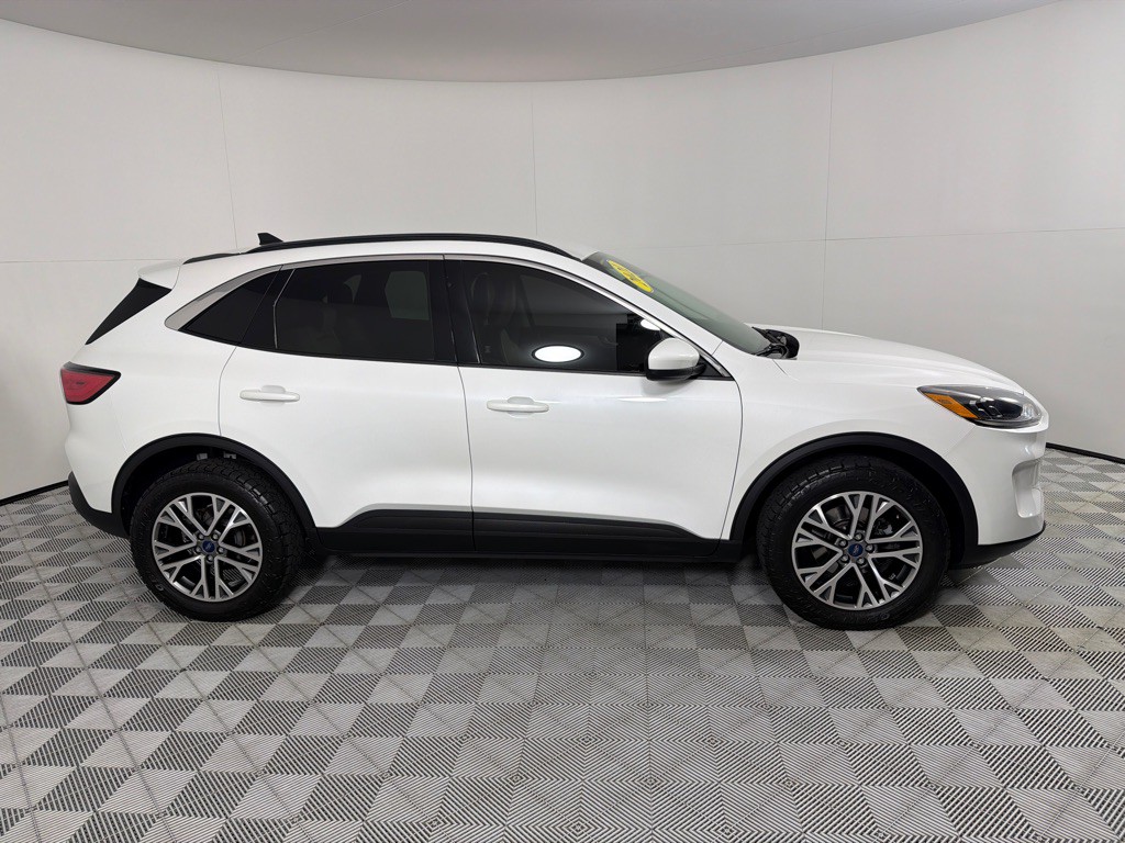 2021 Ford Escape Image 4