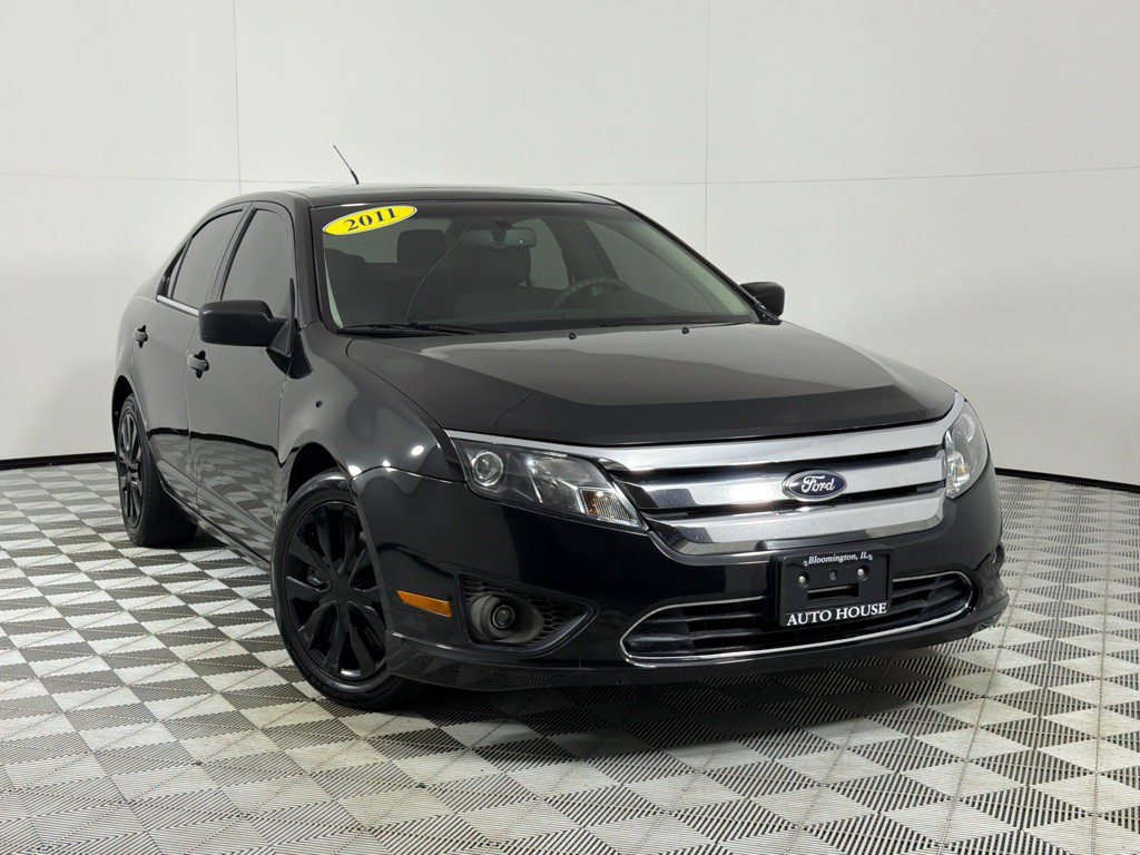 2011 Ford Fusion Image 2
