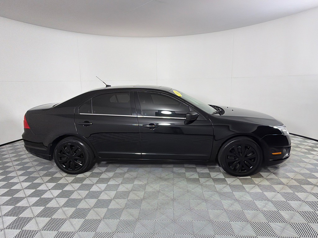 2011 Ford Fusion Image 4