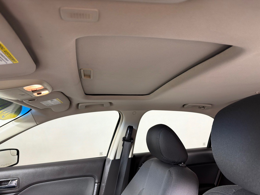 2011 Ford Fusion Image 14