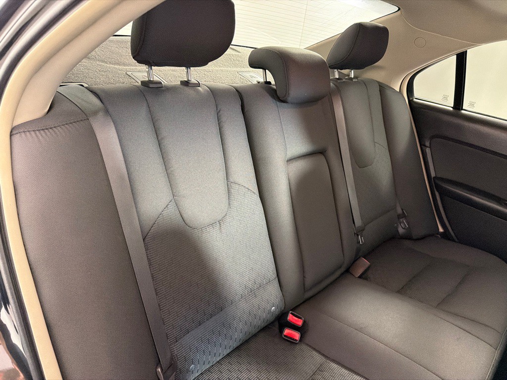 2011 Ford Fusion Image 22