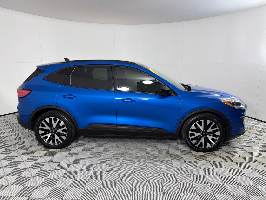 2020 Ford Escape Image 4