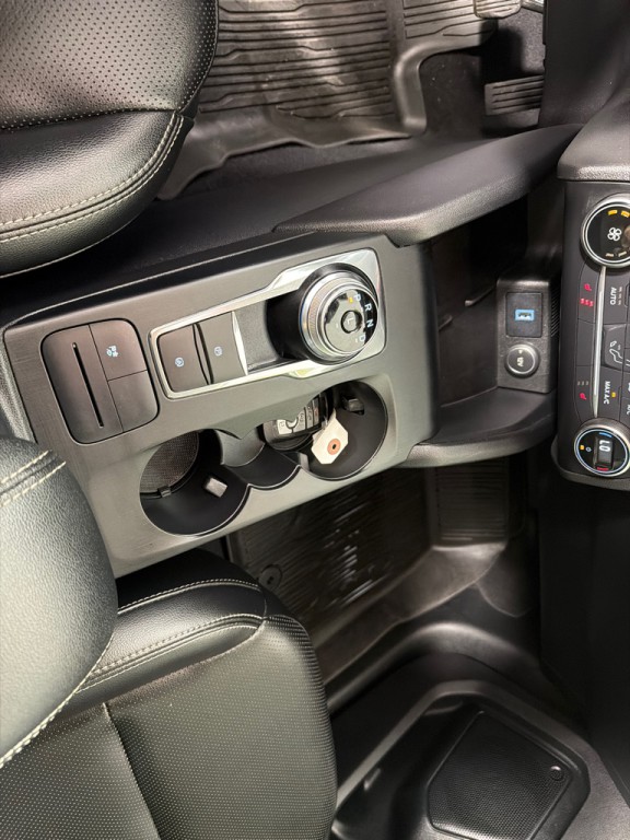 2020 Ford Escape Image 19