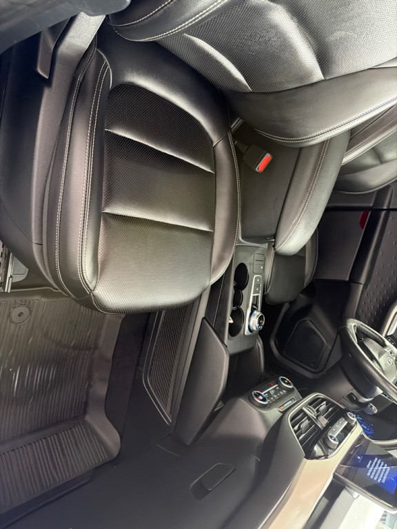 2020 Ford Escape Image 25