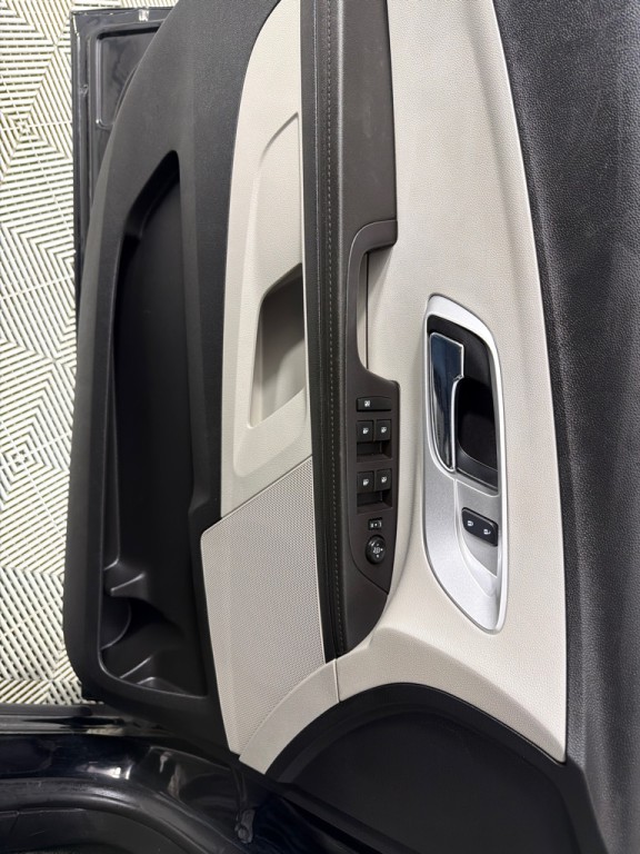 2017 Chevrolet Equinox Image 11