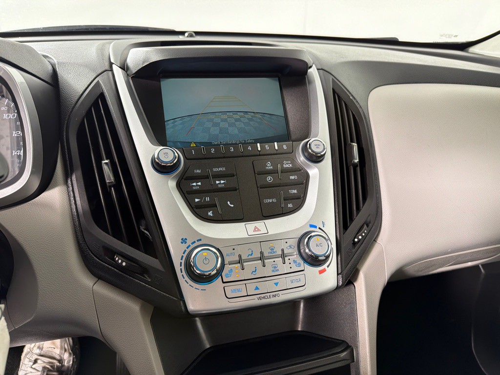 2017 Chevrolet Equinox Image 15