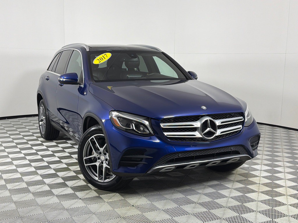 2017 Mercedes-Benz GLC-Class Image 2