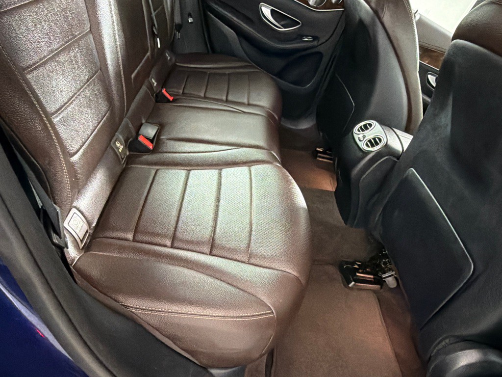 2017 Mercedes-Benz GLC-Class Image 22