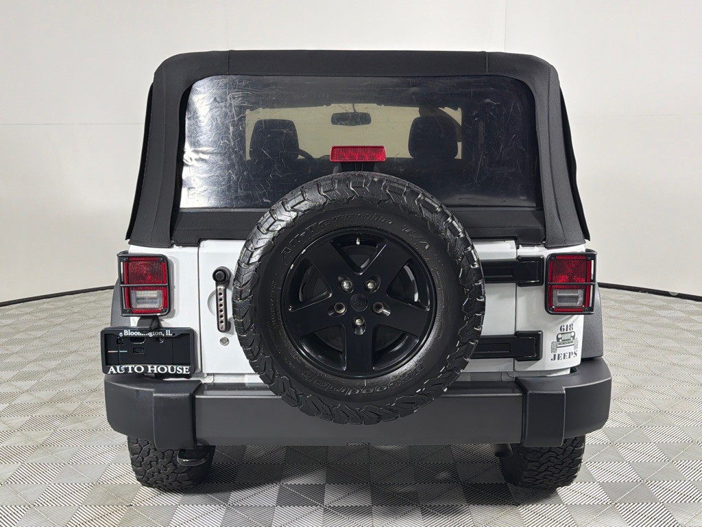 2017 Jeep Wrangler Image 6
