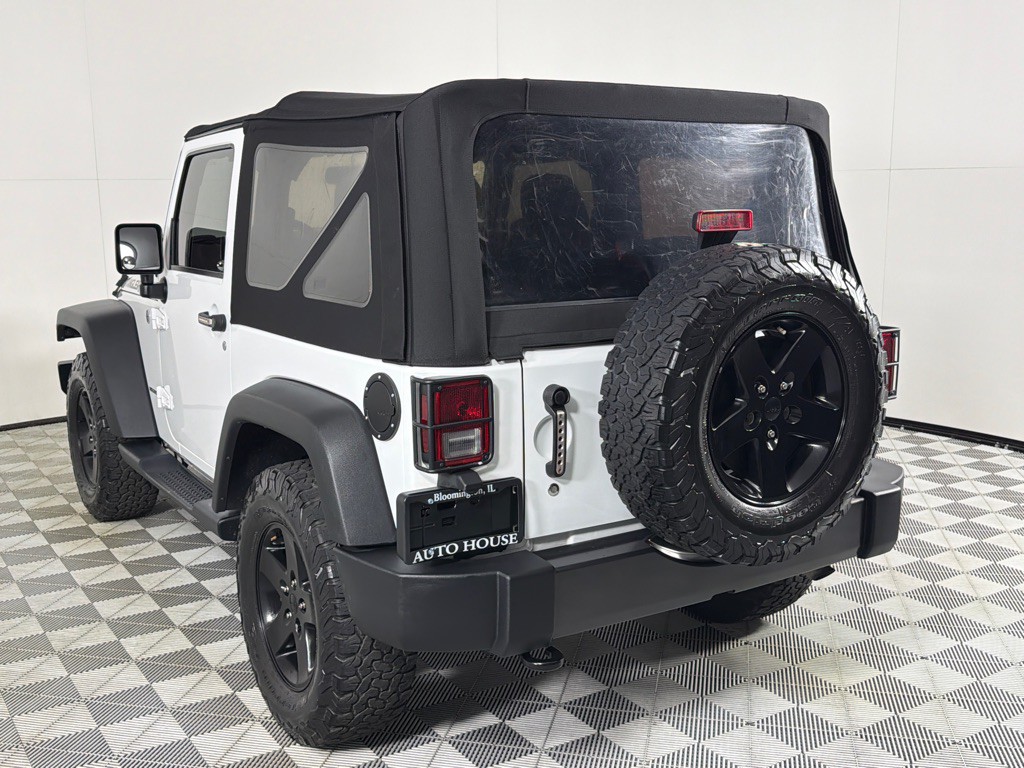 2017 Jeep Wrangler Image 7
