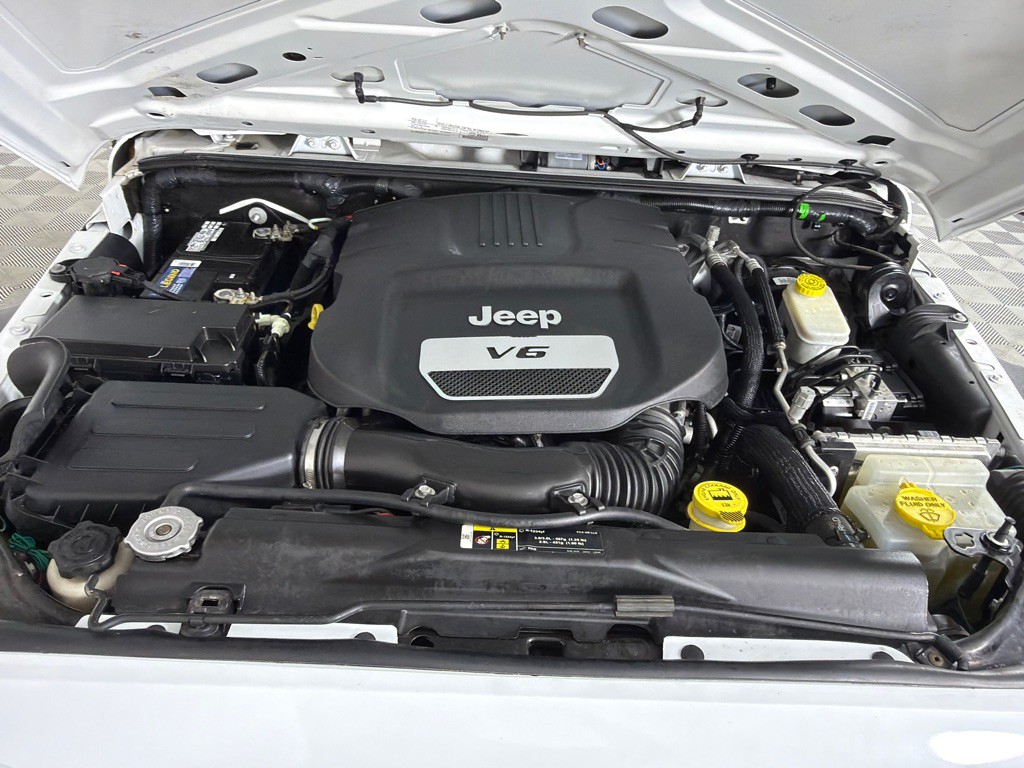 2017 Jeep Wrangler Image 23