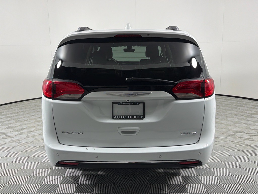 2020 Chrysler Pacifica Image 6