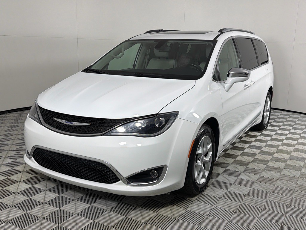 2020 Chrysler Pacifica Image 9