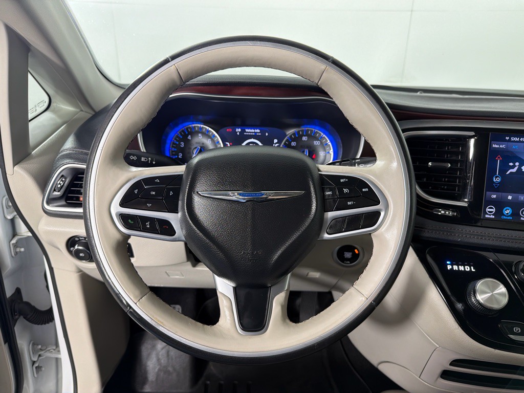 2020 Chrysler Pacifica Image 15