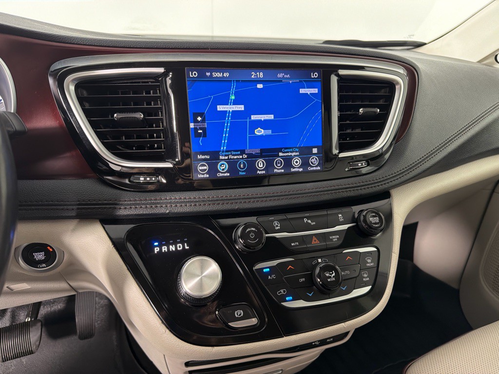 2020 Chrysler Pacifica Image 18