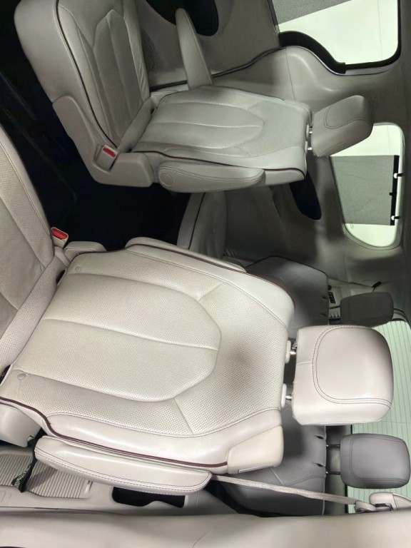 2020 Chrysler Pacifica Image 20