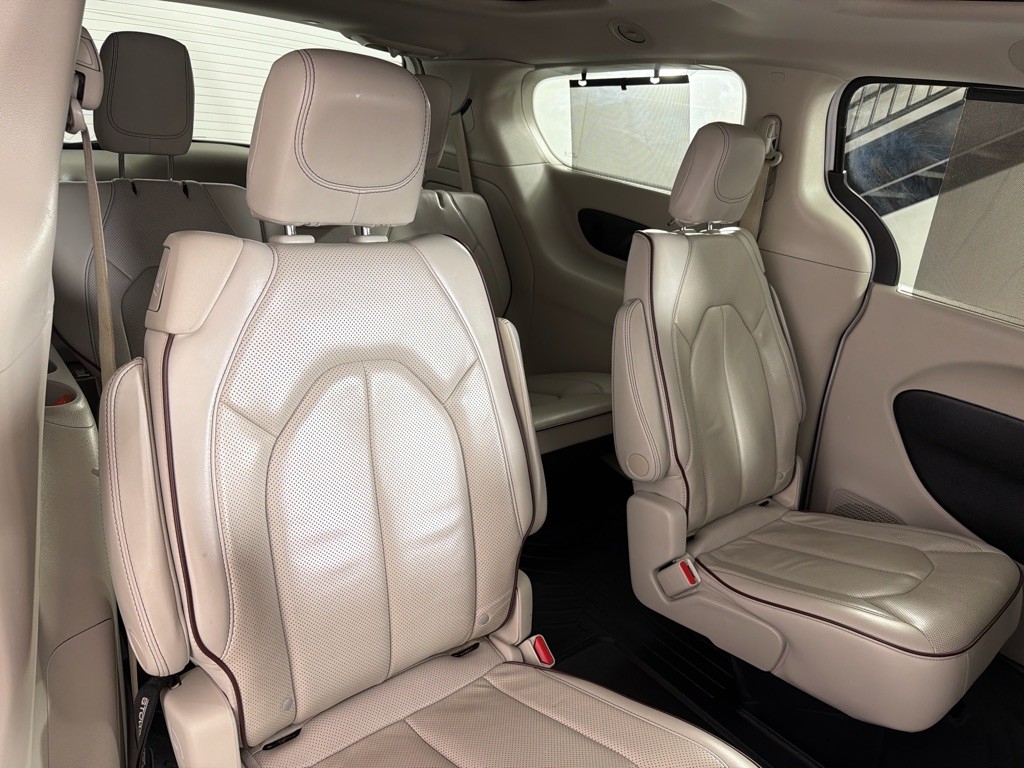2020 Chrysler Pacifica Image 24