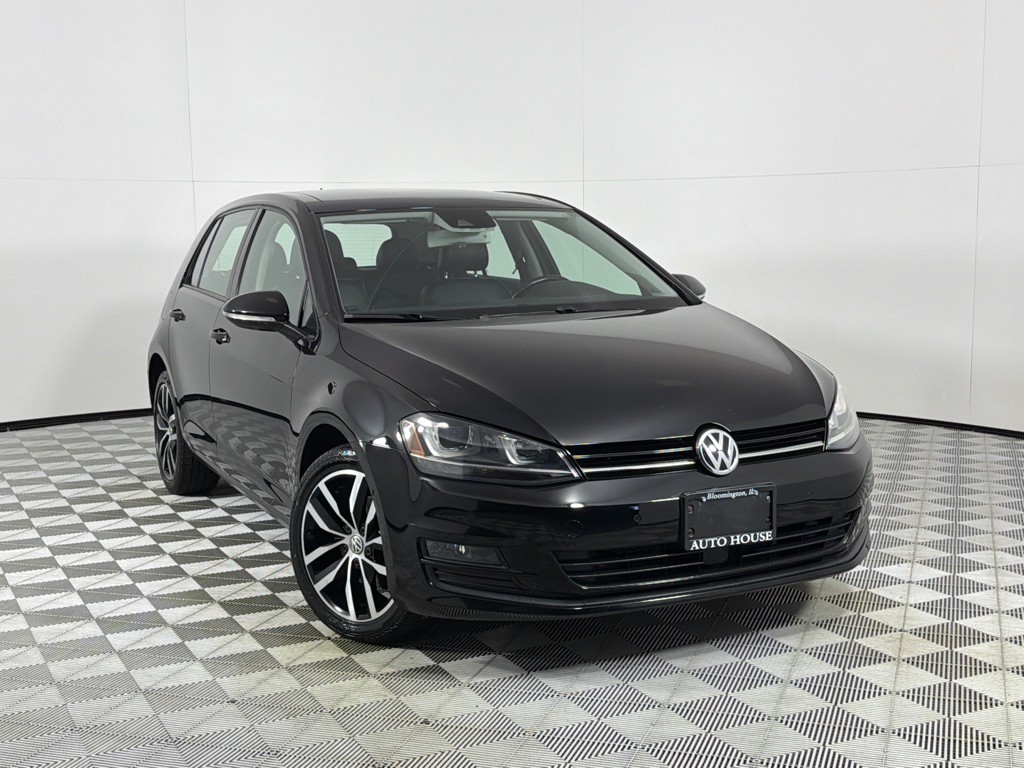 2016 Volkswagen Golf Image 2