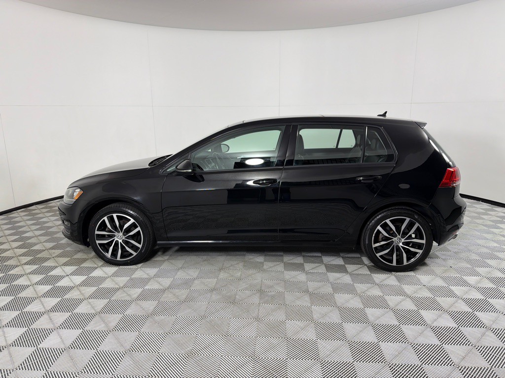 2016 Volkswagen Golf Image 8
