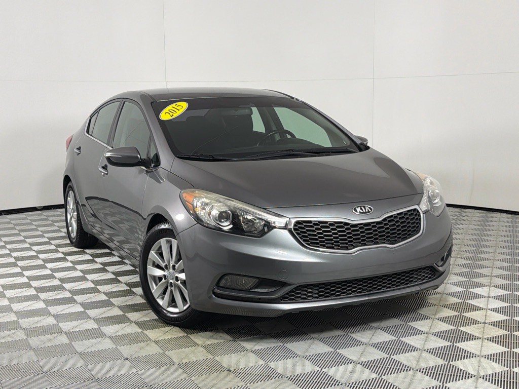 2015 Kia Forte Image 2