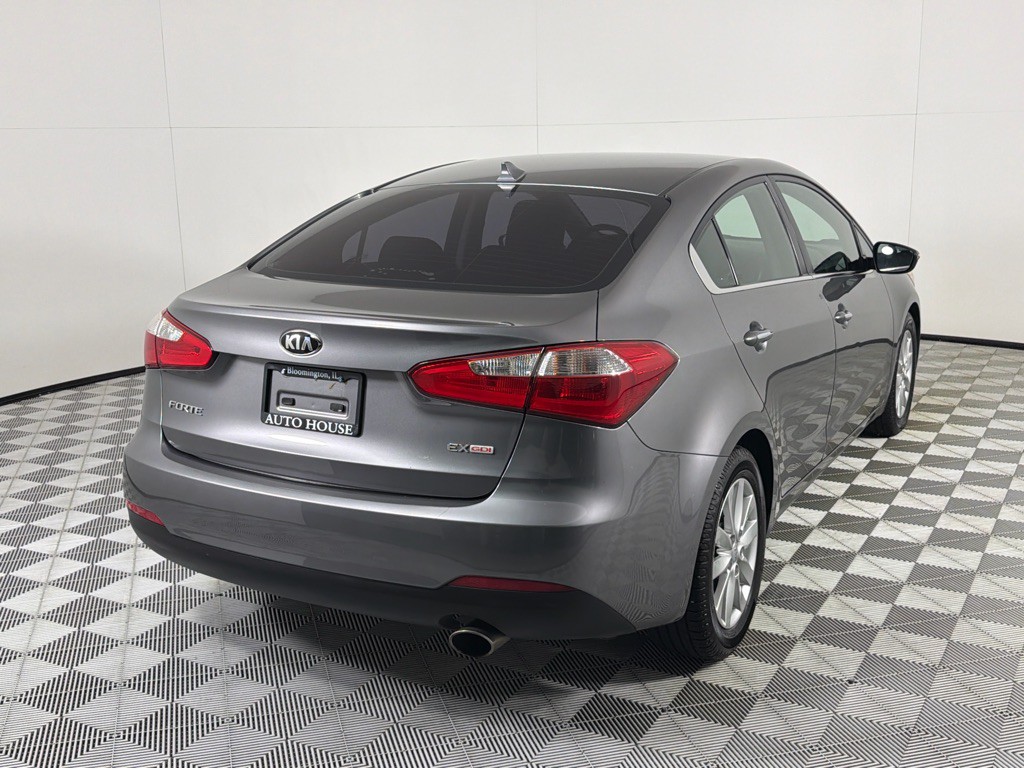2015 Kia Forte Image 5