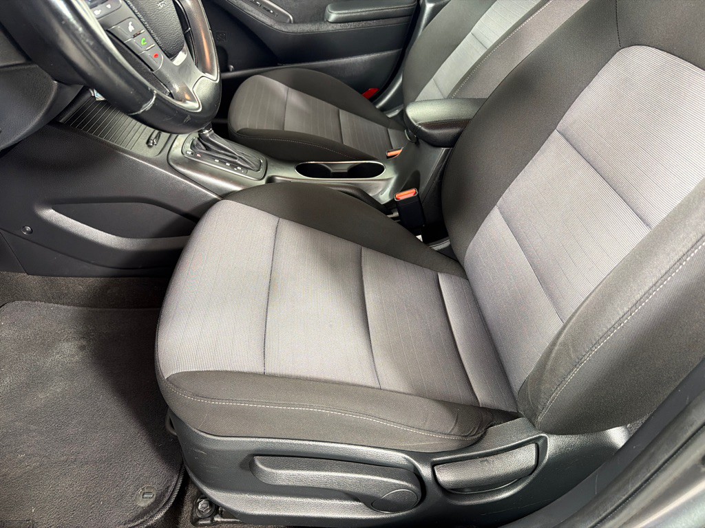 2015 Kia Forte Image 12