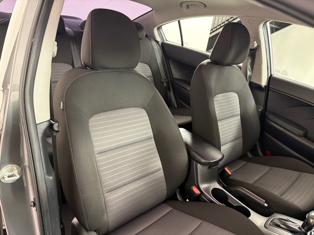 2015 Kia Forte Image 23