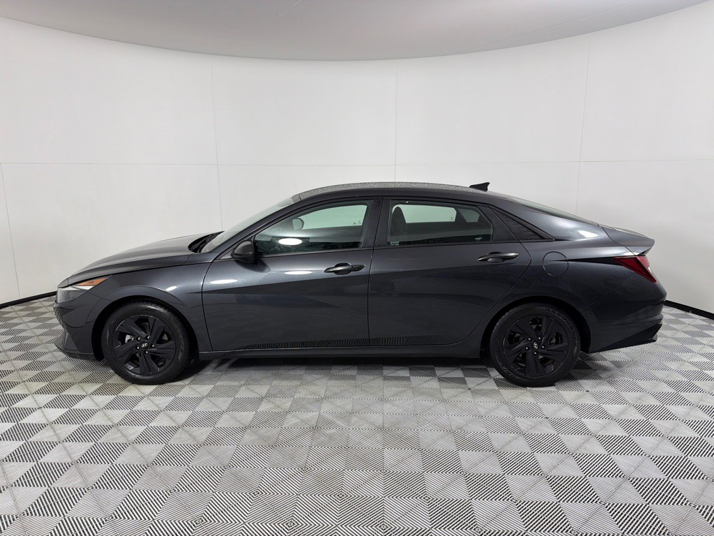 2021 Hyundai Elantra Image 6