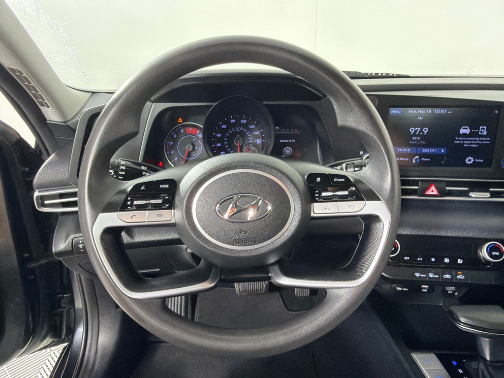 2021 Hyundai Elantra Image 13