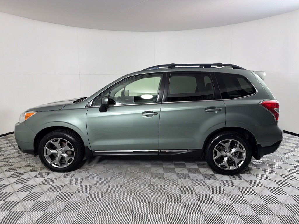 2016 Subaru Forester Image 8