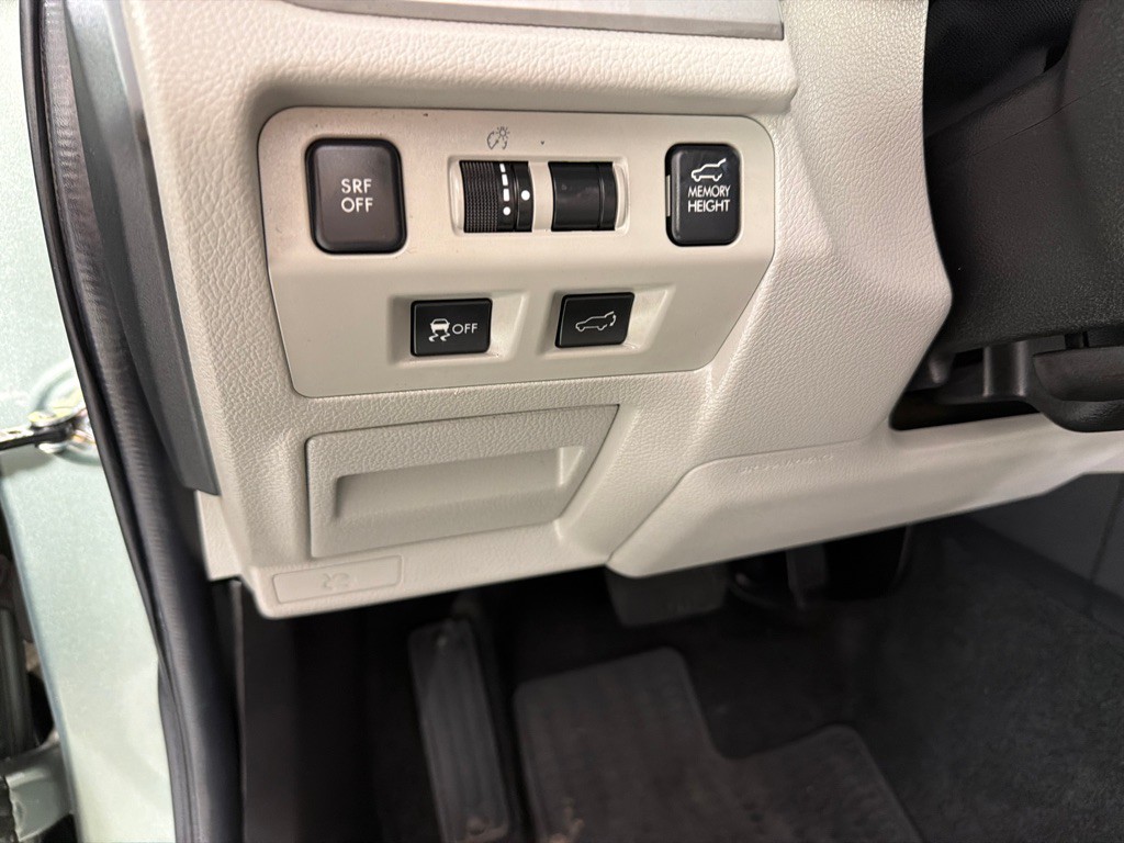 2016 Subaru Forester Image 14