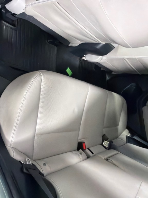 2016 Subaru Forester Image 17