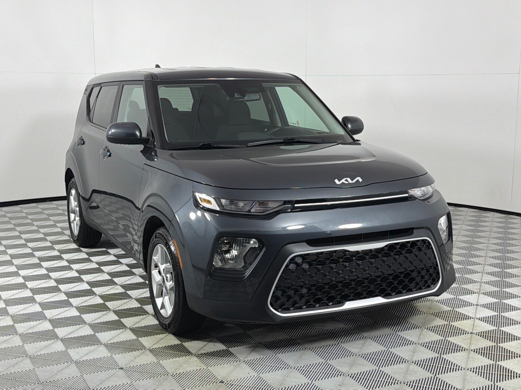 2022 Kia Soul Image 3