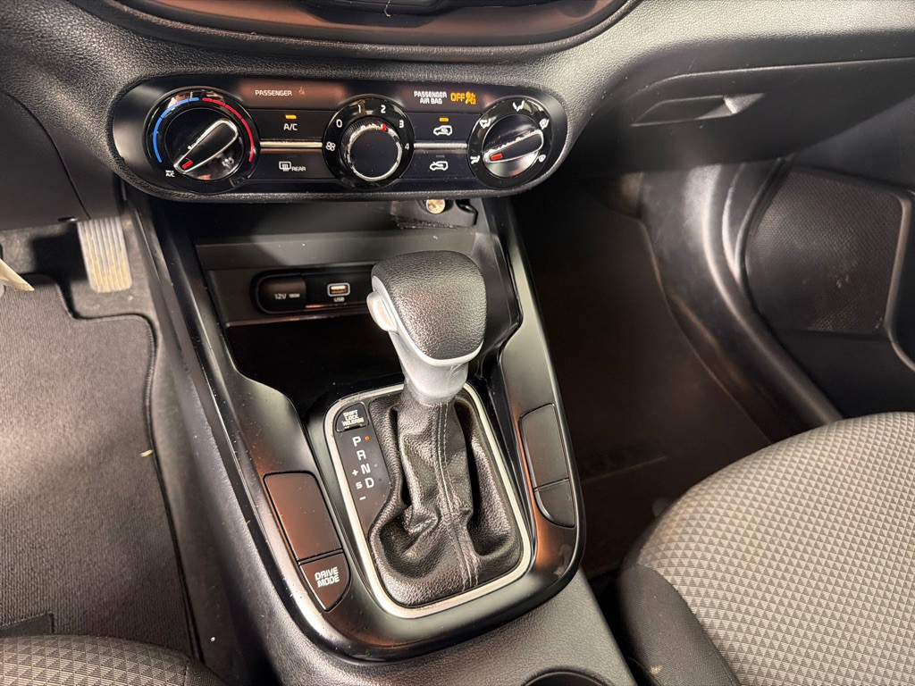 2022 Kia Soul Image 16