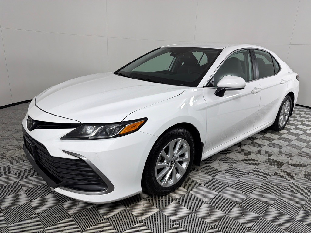2023 Toyota Camry Image 9