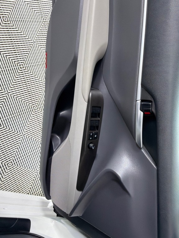 2023 Toyota Camry Image 11