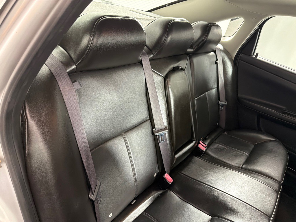 2009 Chevrolet Impala Image 22