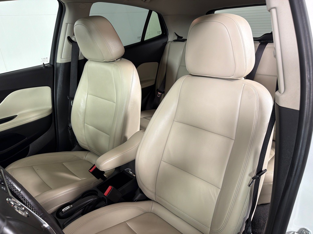 2017 Buick Enclave Image 11