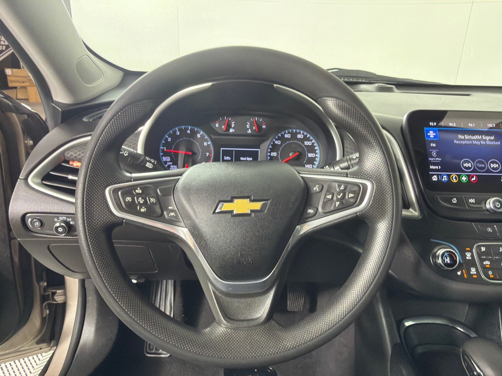 2023 Chevrolet Malibu Image 13