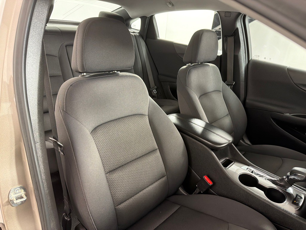 2023 Chevrolet Malibu Image 22