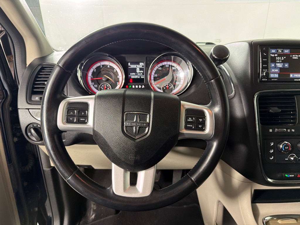 2016 Dodge Grand Caravan Image 14