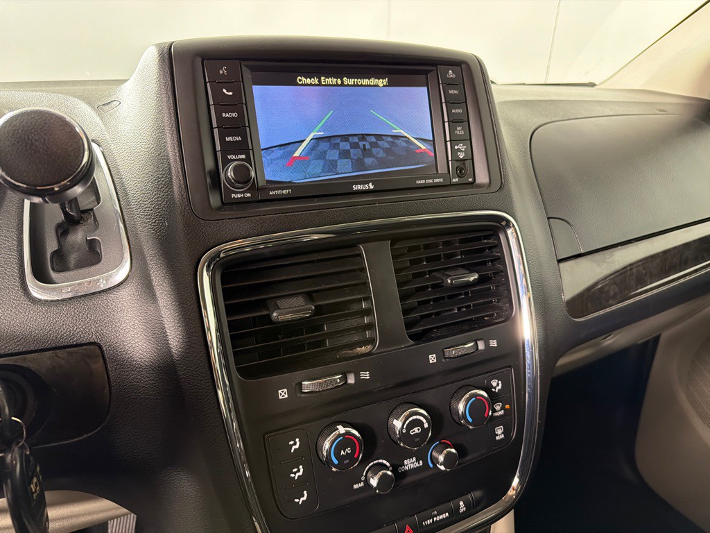 2016 Dodge Grand Caravan Image 16