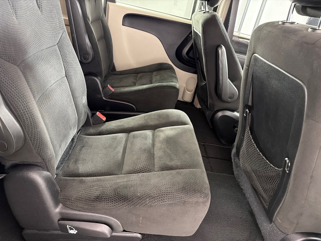 2016 Dodge Grand Caravan Image 21