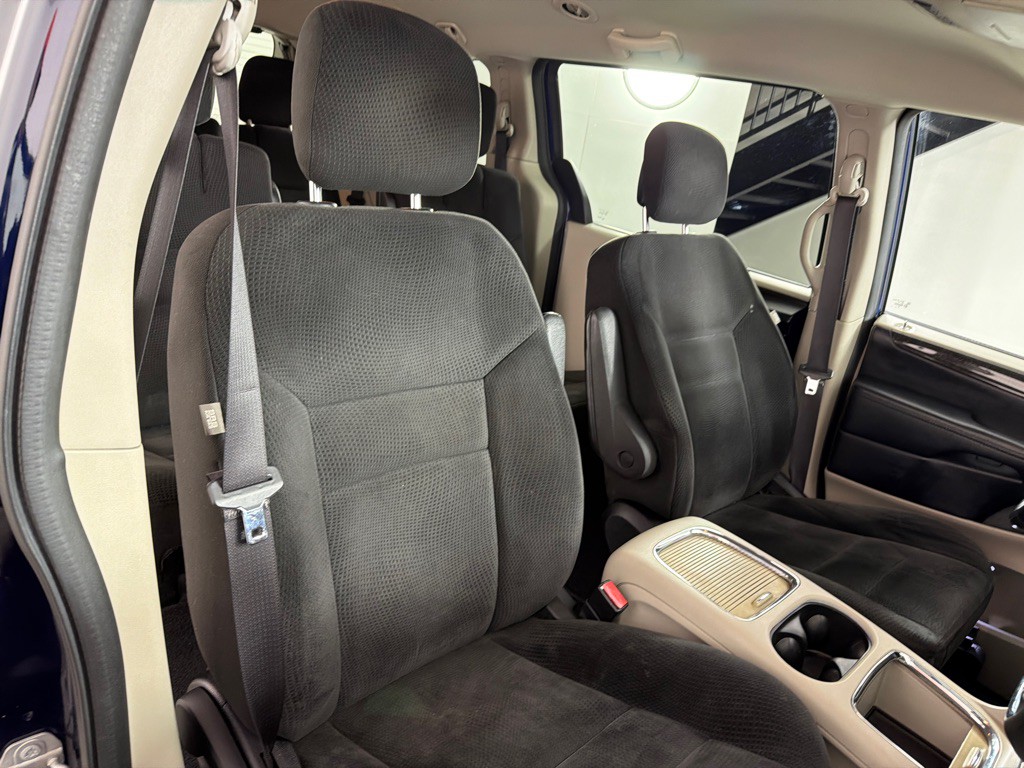 2016 Dodge Grand Caravan Image 24