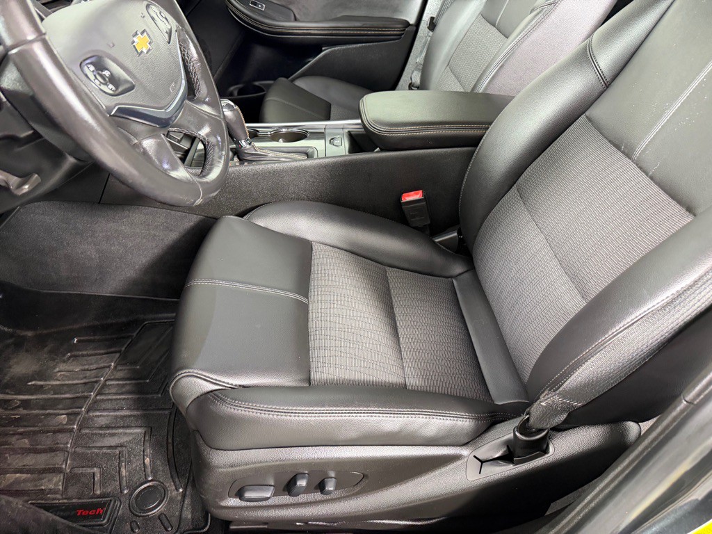 2019 Chevrolet Impala Image 12