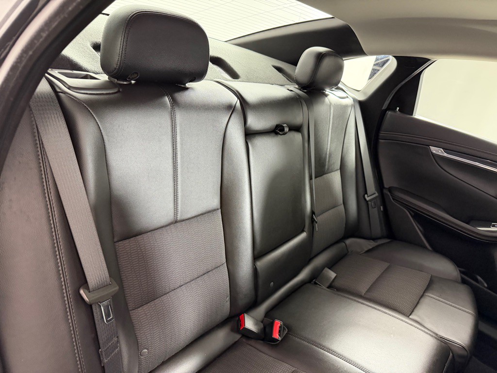 2019 Chevrolet Impala Image 21