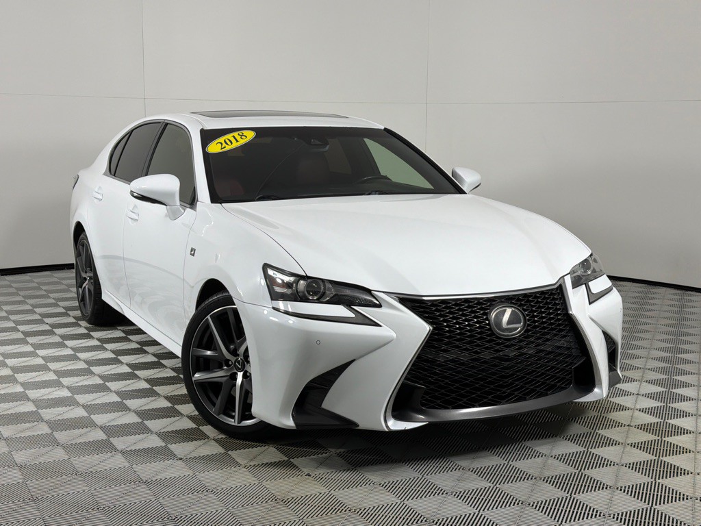 2018 Lexus GS Image 2